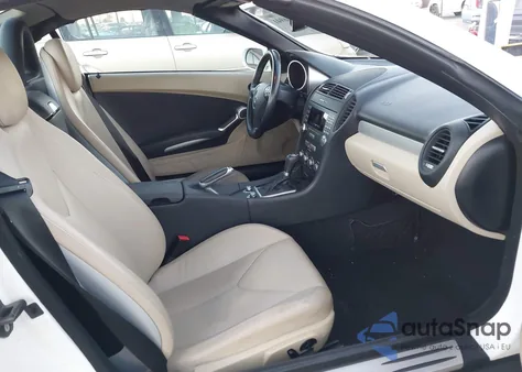 2008 Mercedes-Benz Slk 350 z USA, uszkodzony, nr VIN WDBWK56F98F174962